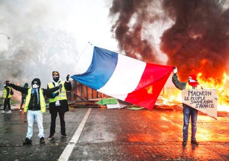 Angry French Citizens Protest Over Unstable Economy