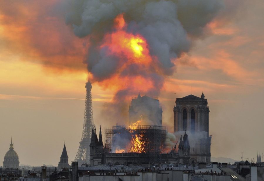 Notre+Dame+Cathedral+Fire