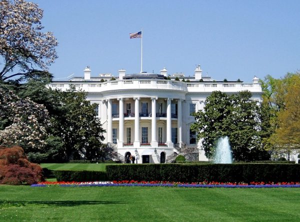 White House south facade Olympus.